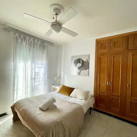 Claudio Marcelo, 1 Apartment *