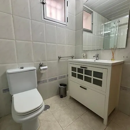 Claudio Marcelo, 1 * Córdova