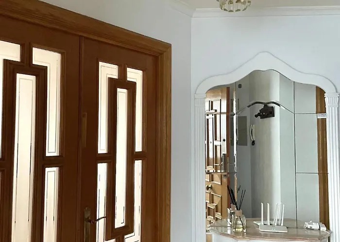 Claudio Marcelo, 1 דירה