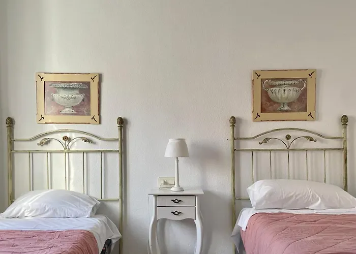 Claudio Marcelo, 1 Apartament *