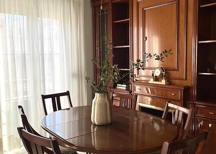 Claudio Marcelo, 1 Apartament *